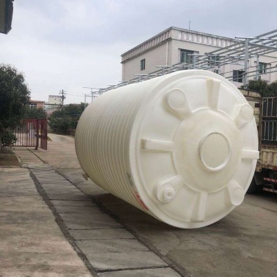 混凝土減水劑儲罐 500升PE桶 廠家價格 10噸水箱