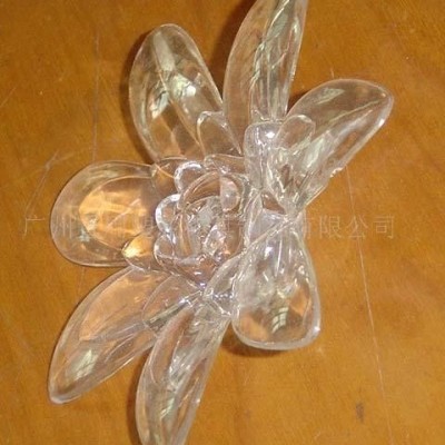 提供塑料模具，塑膠模具，注塑加工