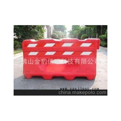 供應滾塑加工 塑料水馬、滾塑路障 滾塑水箱 汽車涉水喉 風機外殼