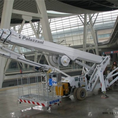 **菲利希TS30蜘蛛車 蜘蛛機(jī) 自行式高空作業(yè)平臺(tái) 自行輪式高空作業(yè)平臺(tái) 輪胎型蜘蛛式高空作業(yè)平臺(tái)