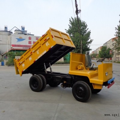 礦山六輪車(chē).四驅(qū)六輪車(chē).斷氣剎 .雙液壓自卸.全液壓方向.礦山專(zhuān)用輪胎.操作靈活.使用方便.節(jié)能節(jié)耗