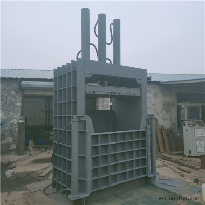 礦泉水瓶立式打包機  立式液壓打包機批發 小型立式液壓打包機  **
