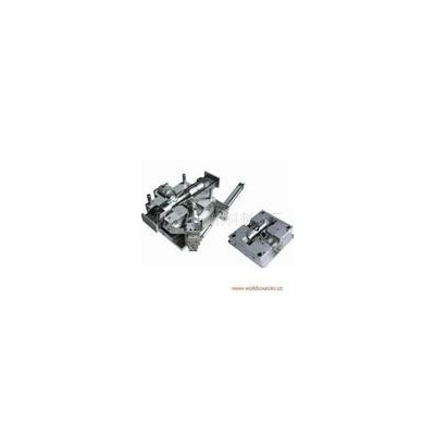 盈晟塑膠模具開模，塑料模具設(shè)計制造，塑料模具廠家