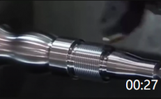 00:27 精密的機械加工過程，一絲不茍按圖紙操作，這聲音太酸爽了