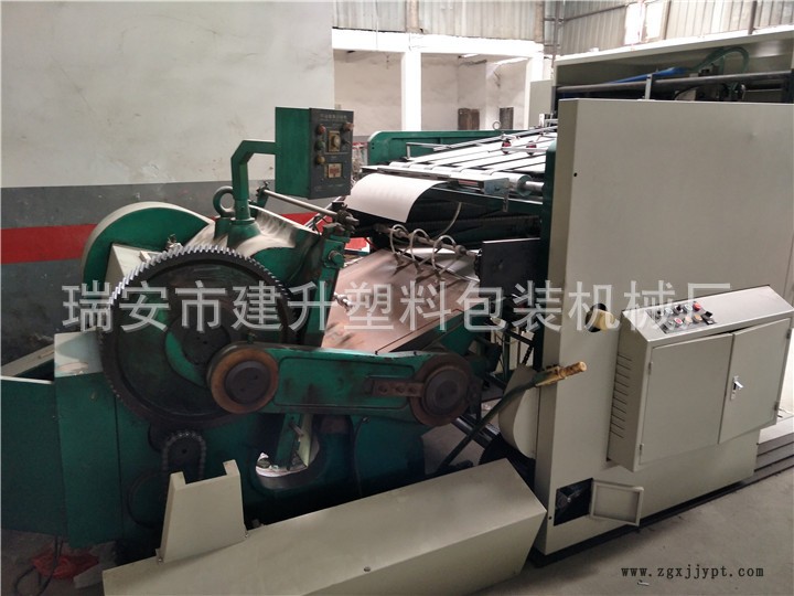 啤機(jī) 燙金模切續(xù)紙機(jī)（機(jī)械手）示例圖4